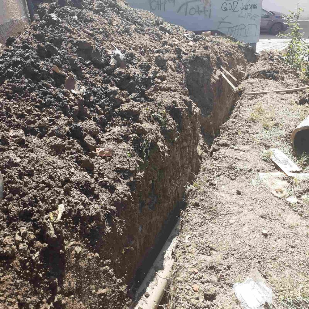 Služba održavanja kanalizacione mreže i objekata: RADOVI NA KANALIZACIONOJ MREŽI