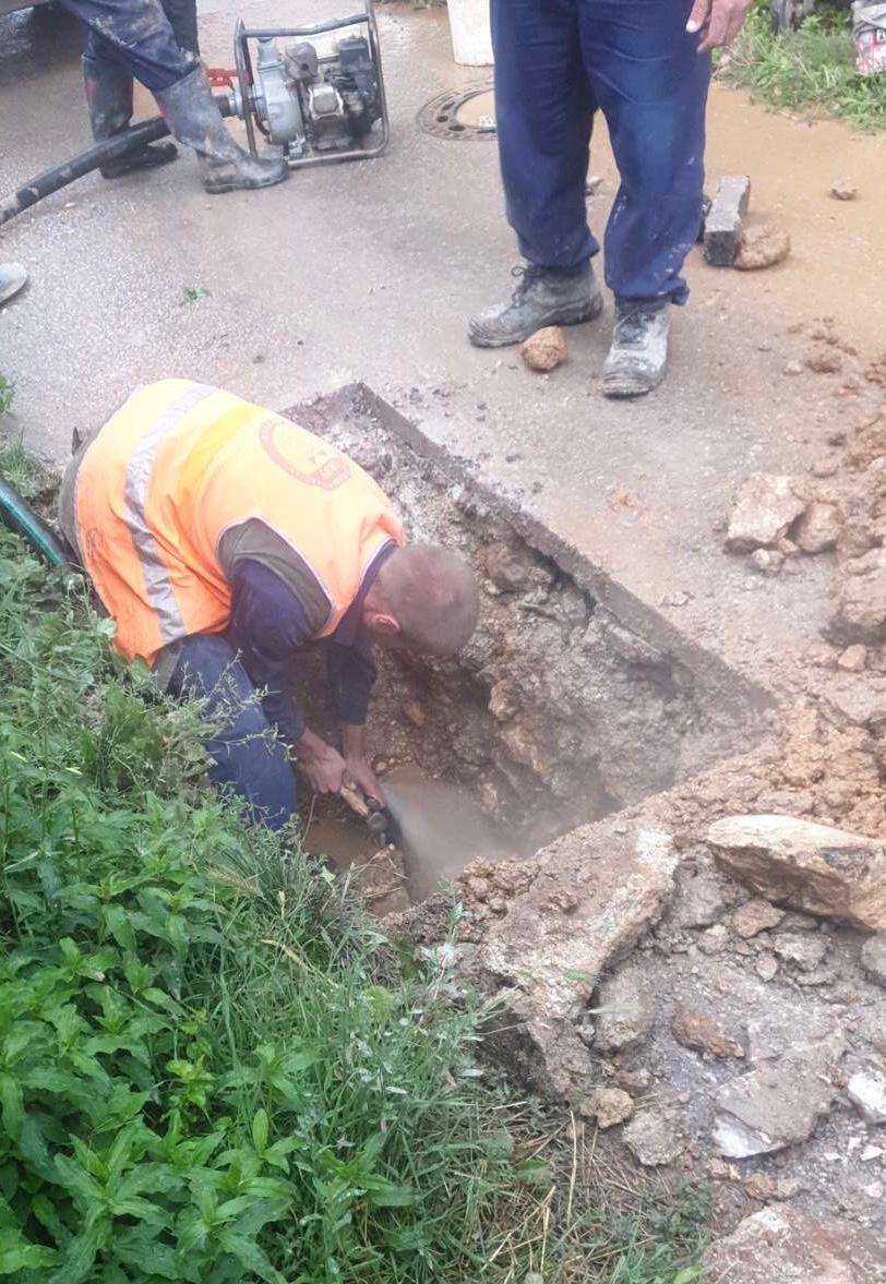 Služba za održavanje vodovodne mreže i objekata:  RADOVI NA VODOVODNOJ MREŽI