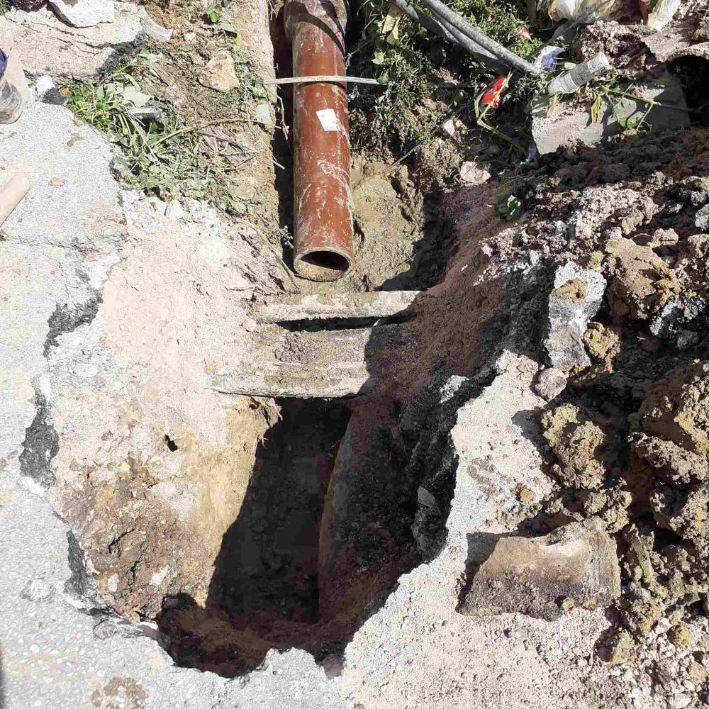 Služba održavanja kanalizacione mreže i objekata: RADOVI NA KANALIZACIONOJ MREŽI