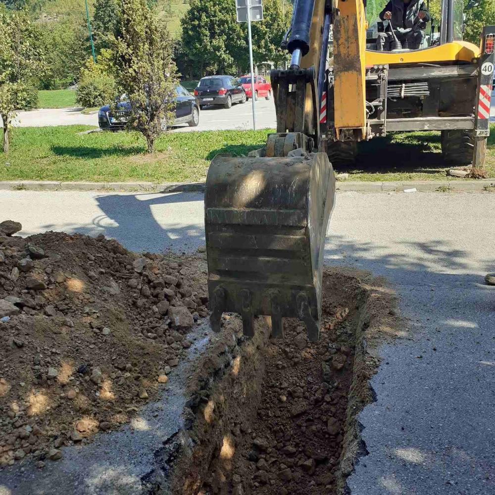 Služba održavanja kanalizacione mreže i objekata: RADOVI NA KANALIZACIONOJ MREŽI