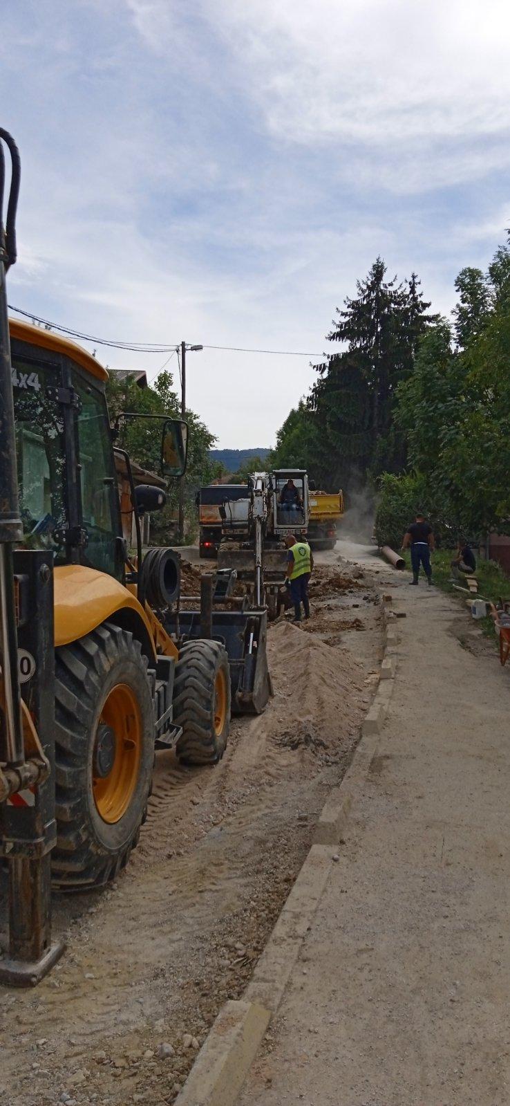 Služba održavanja kanalizacione mreže i objekata: RADOVI NA KANALIZACIONOJ MREŽI