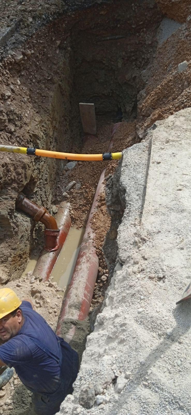 Služba održavanja kanalizacione mreže i objekata: RADOVI NA KANALIZACIONOJ MREŽI