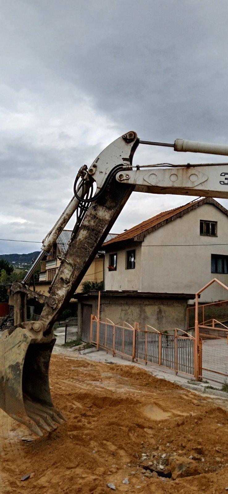 Služba održavanja kanalizacione mreže i objekata: RADOVI NA KANALIZACIONOJ MREŽI