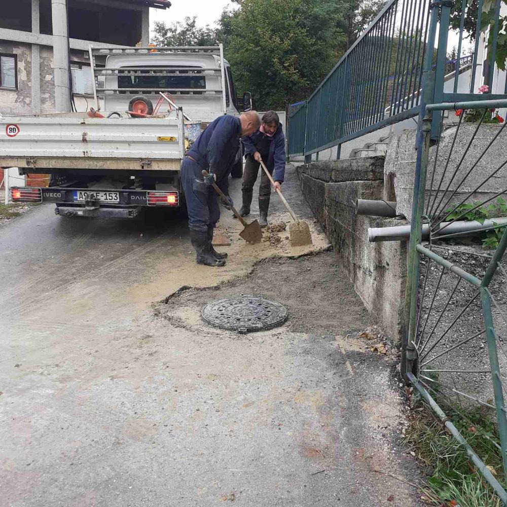 Služba održavanja kanalizacione mreže i objekata: RADOVI NA KANALIZACIONOJ MREŽI