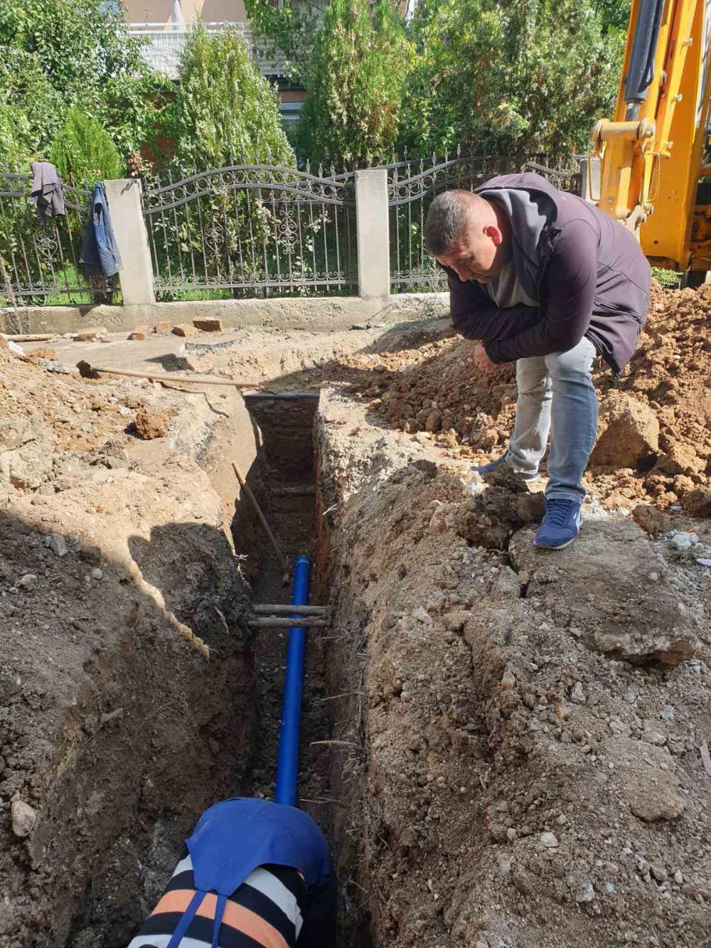 Služba za održavanje vodovodne mreže i objekata:  RADOVI NA VODOVODNOJ MREŽI