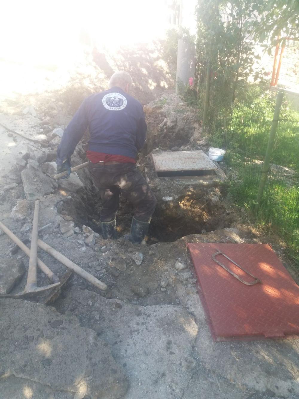 Služba za održavanje vodovodne mreže i objekata:  RADOVI NA VODOVODNOJ MREŽI