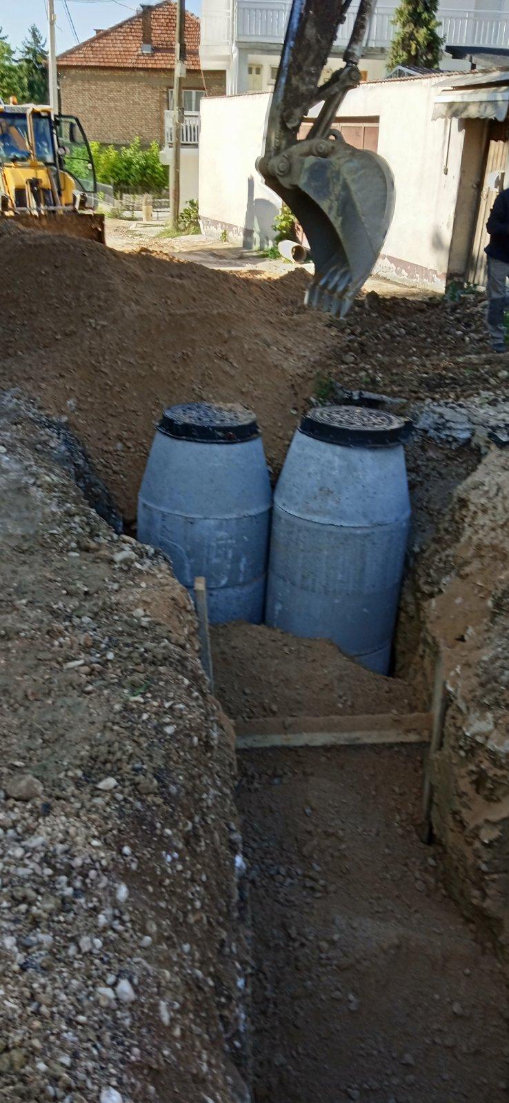 Služba održavanja kanalizacione mreže i objekata: RADOVI NA KANALIZACIONOJ MREŽI