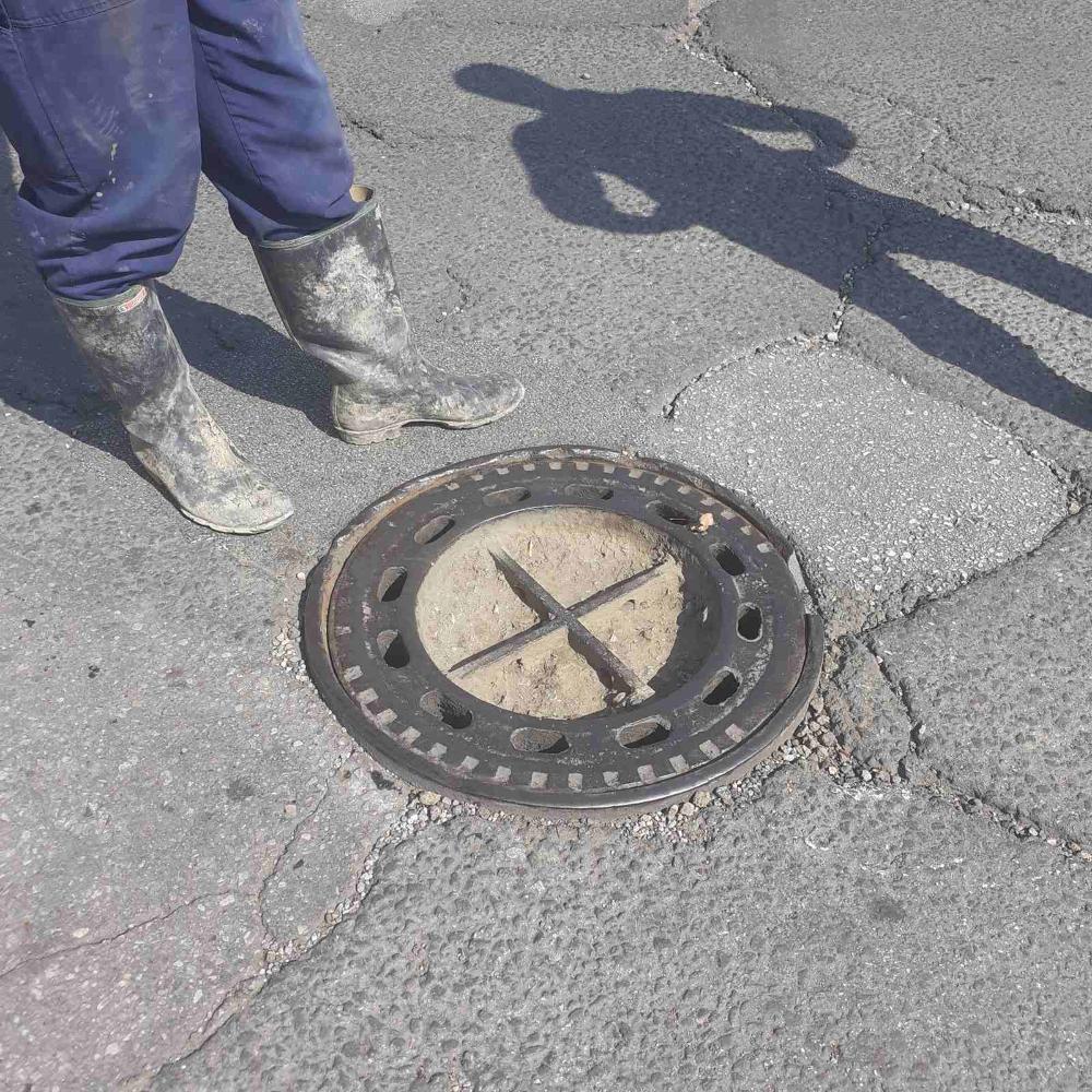Služba održavanja kanalizacione mreže i objekata: RADOVI NA KANALIZACIONOJ MREŽI