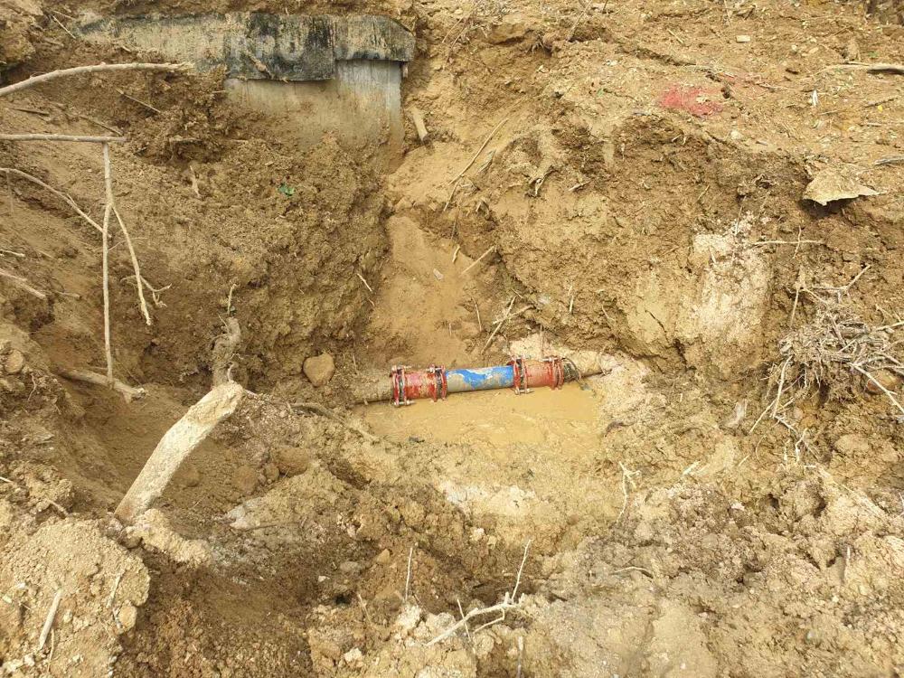 Služba za održavanje vodovodne mreže i objekata:  RADOVI NA VODOVODNOJ MREŽI