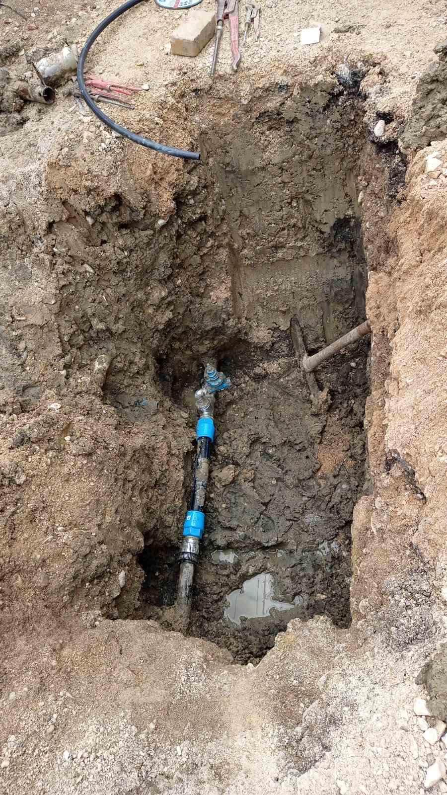 Služba za održavanje vodovodne mreže i objekata:  RADOVI NA VODOVODNOJ MREŽI