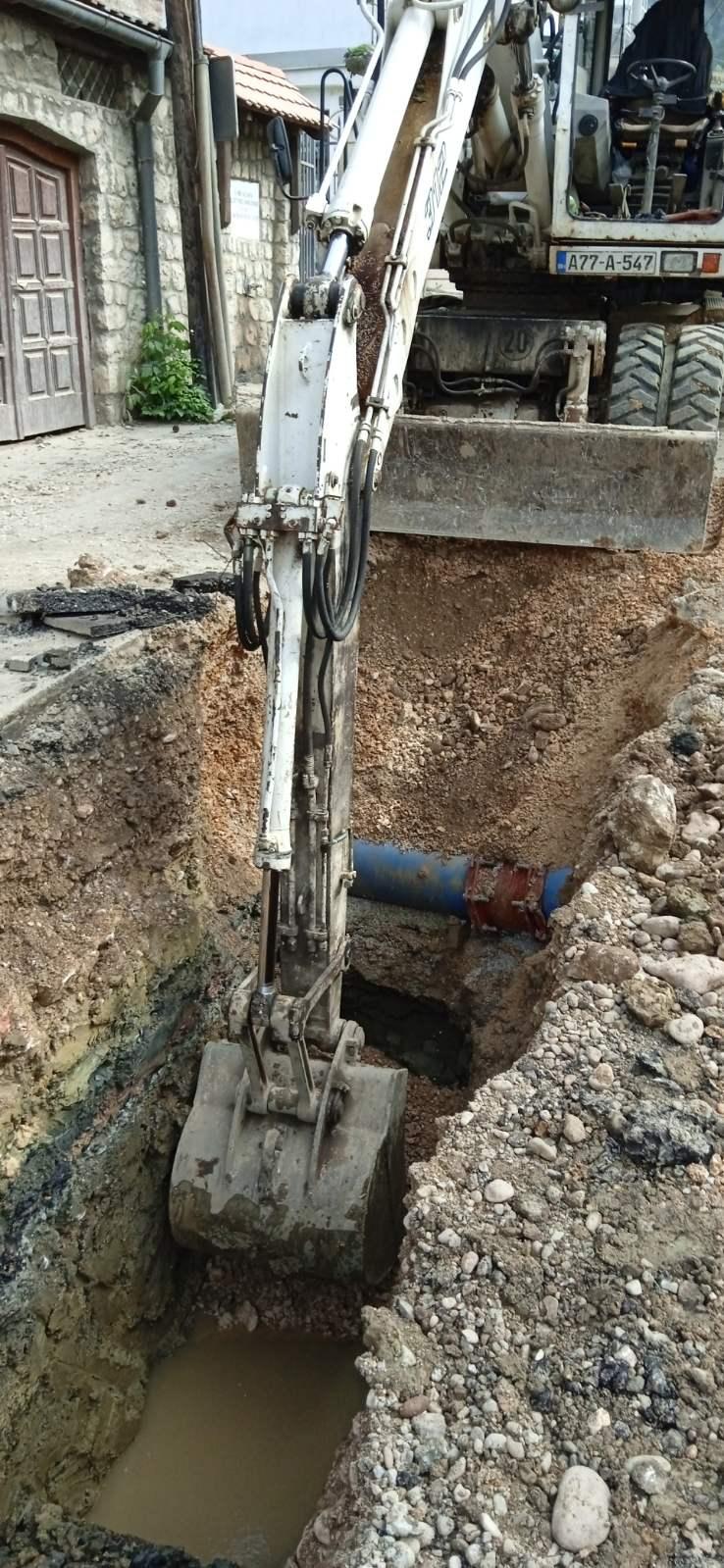 Služba održavanja kanalizacione mreže i objekata: RADOVI NA KANALIZACIONOJ MREŽI