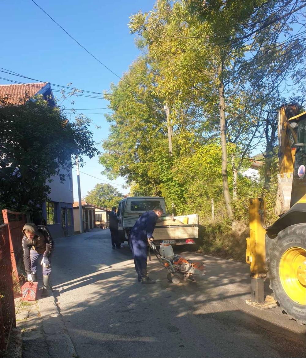 Služba za održavanje vodovodne mreže i objekata:  RADOVI NA VODOVODNOJ MREŽI