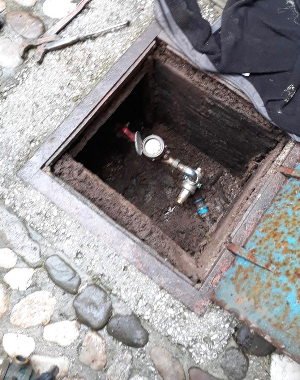 Služba za održavanje vodovodne mreže i objekata:  RADOVI NA VODOVODNOJ MREŽI