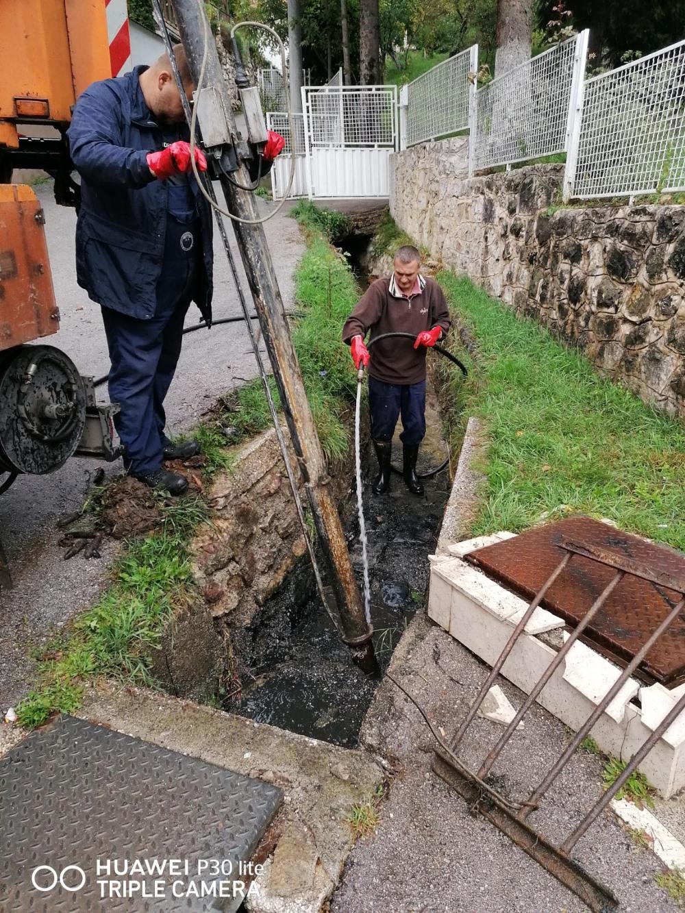Služba održavanja kanalizacione mreže i objekata: RADOVI NA KANALIZACIONOJ MREŽI