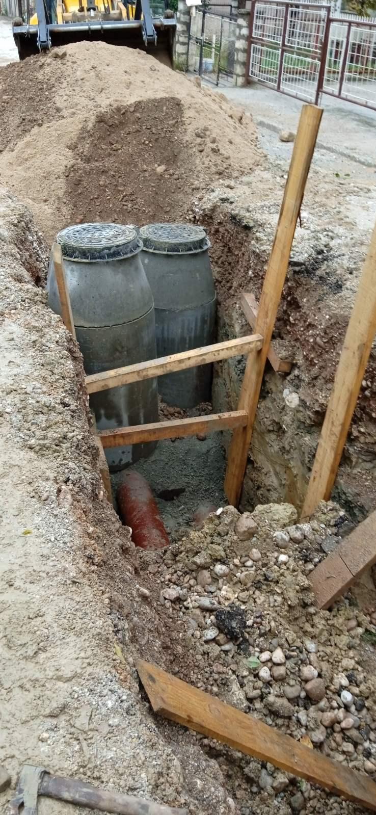 Služba održavanja kanalizacione mreže i objekata: RADOVI NA KANALIZACIONOJ MREŽI