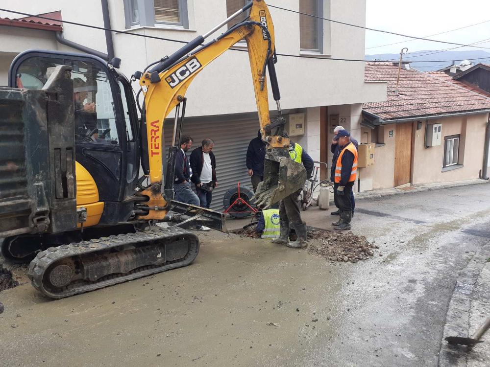 Služba održavanja kanalizacione mreže i objekata: RADOVI NA KANALIZACIONOJ MREŽI