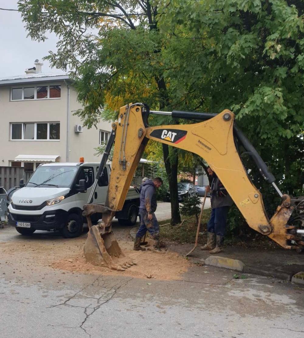 Služba za održavanje vodovodne mreže i objekata:  RADOVI NA VODOVODNOJ MREŽI