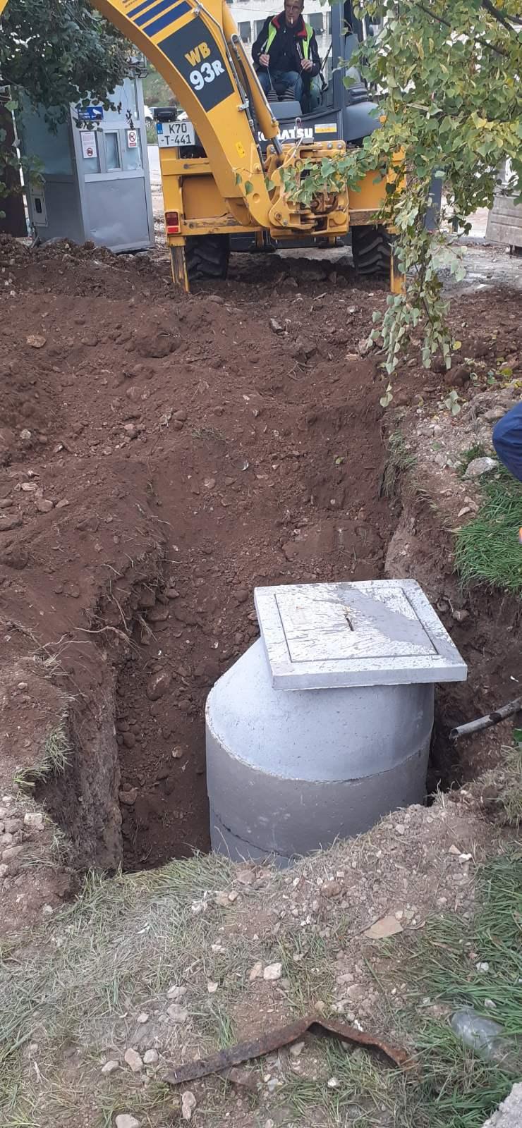 Služba održavanja kanalizacione mreže i objekata: RADOVI NA KANALIZACIONOJ MREŽI
