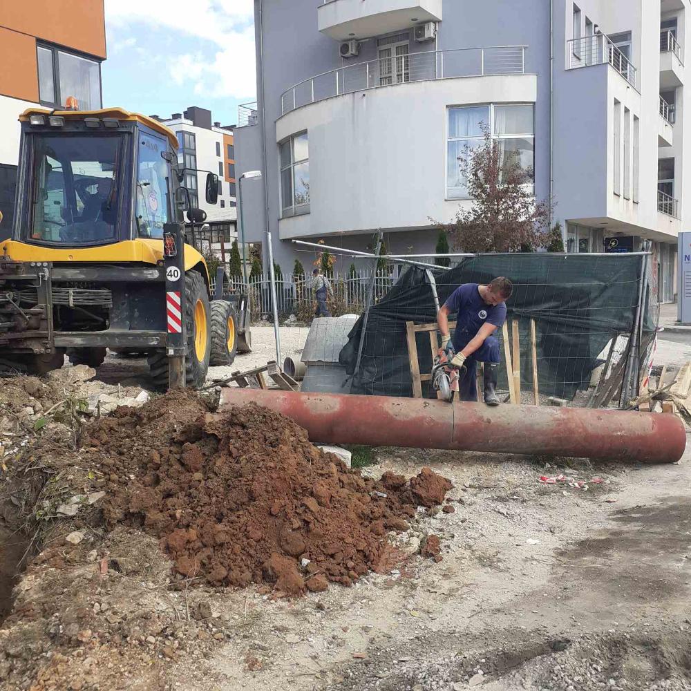 Služba održavanja kanalizacione mreže i objekata: RADOVI NA IZRADI I MONTAŽI SEPARATNIH PRIKLJUČAKA