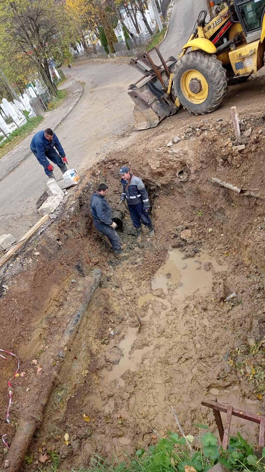 Služba za održavanje vodovodne mreže i objekata:  RADOVI NA VODOVODNOJ MREŽI