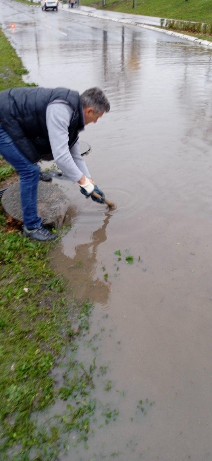 Usljed obilnih kišnih padavina: MNOGO INTERVENCIJA NA TERENU