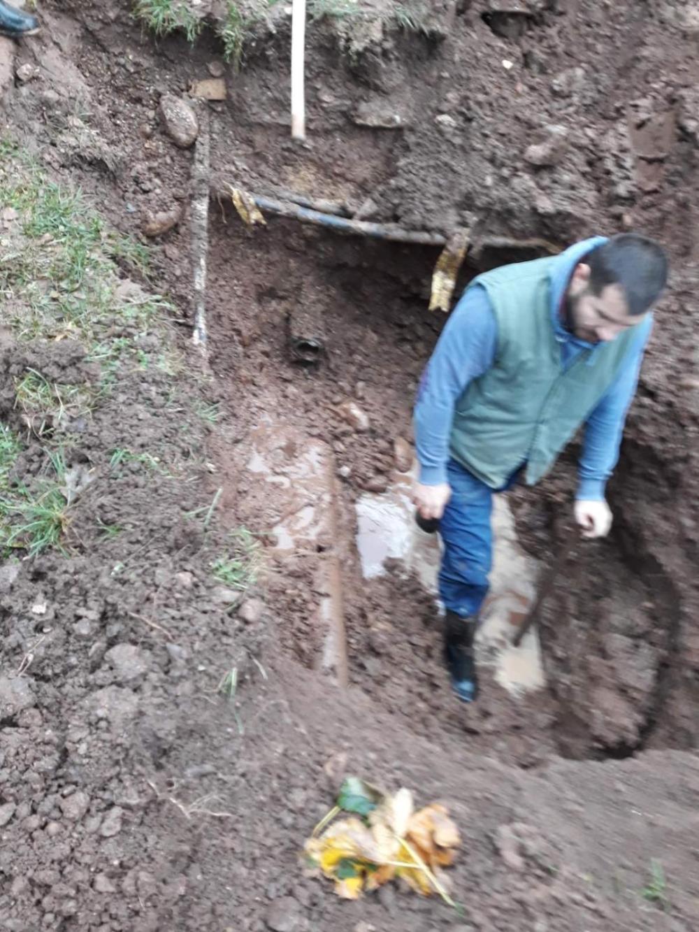 Dežurna ekipa:  POPRAVKE KVAROVA NA VODOVODNOJ MREŽI