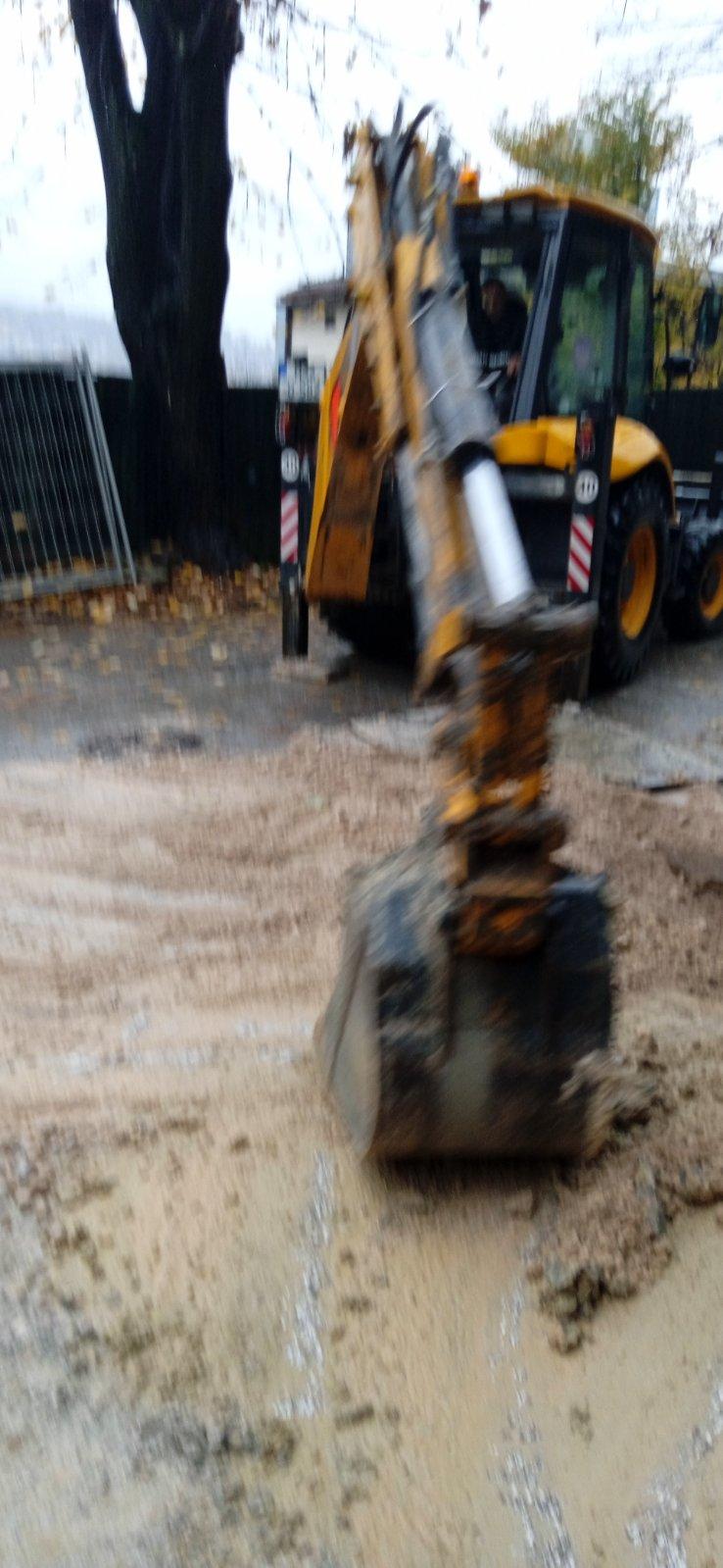 Služba održavanja kanalizacione mreže i objekata: RADOVI NA KANALIZACIONOJ MREŽI