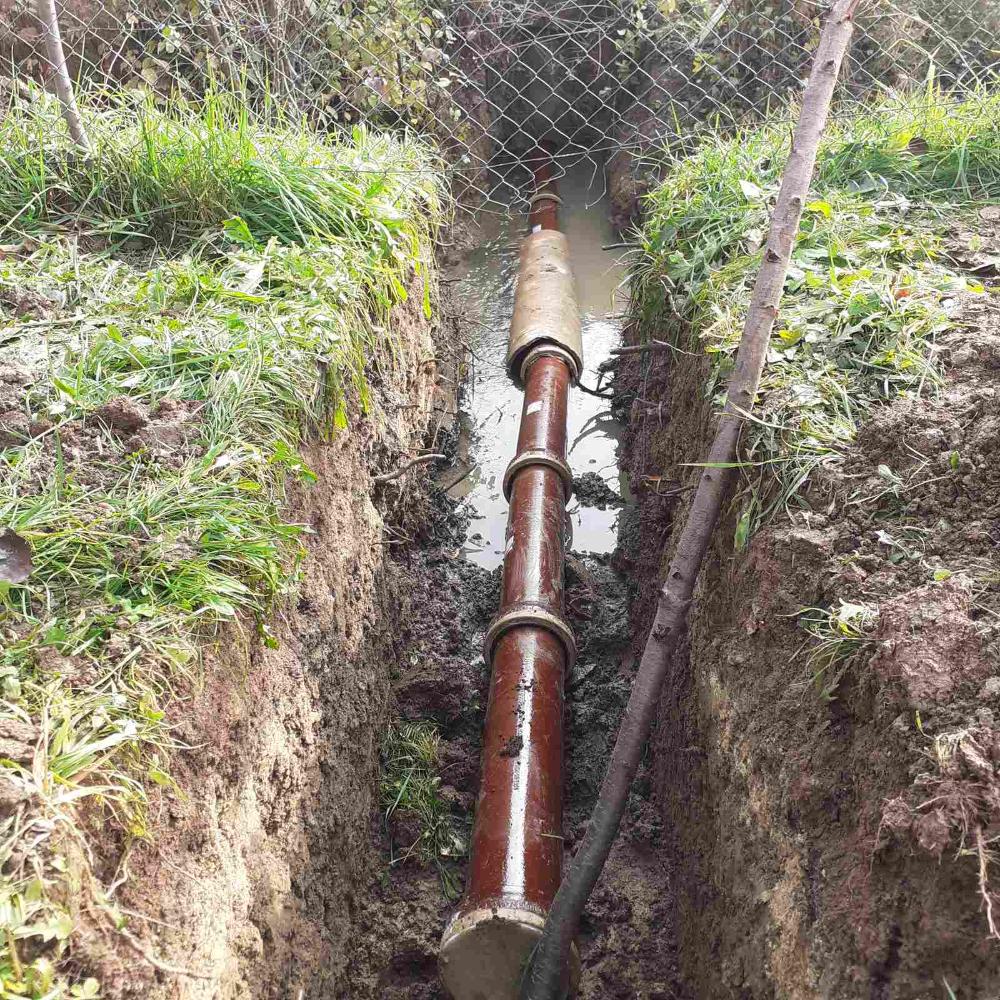 Služba održavanja kanalizacione mreže i objekata: RADOVI NA KANALIZACIONOJ MREŽI