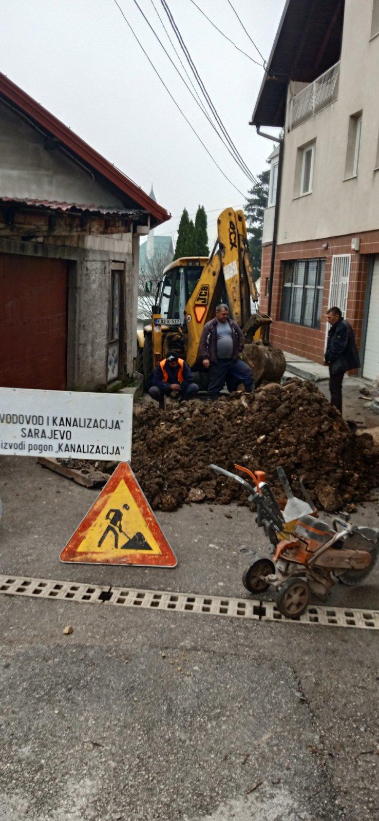 Služba održavanja kanalizacione mreže i objekata: RADOVI NA KANALIZACIONOJ MREŽI