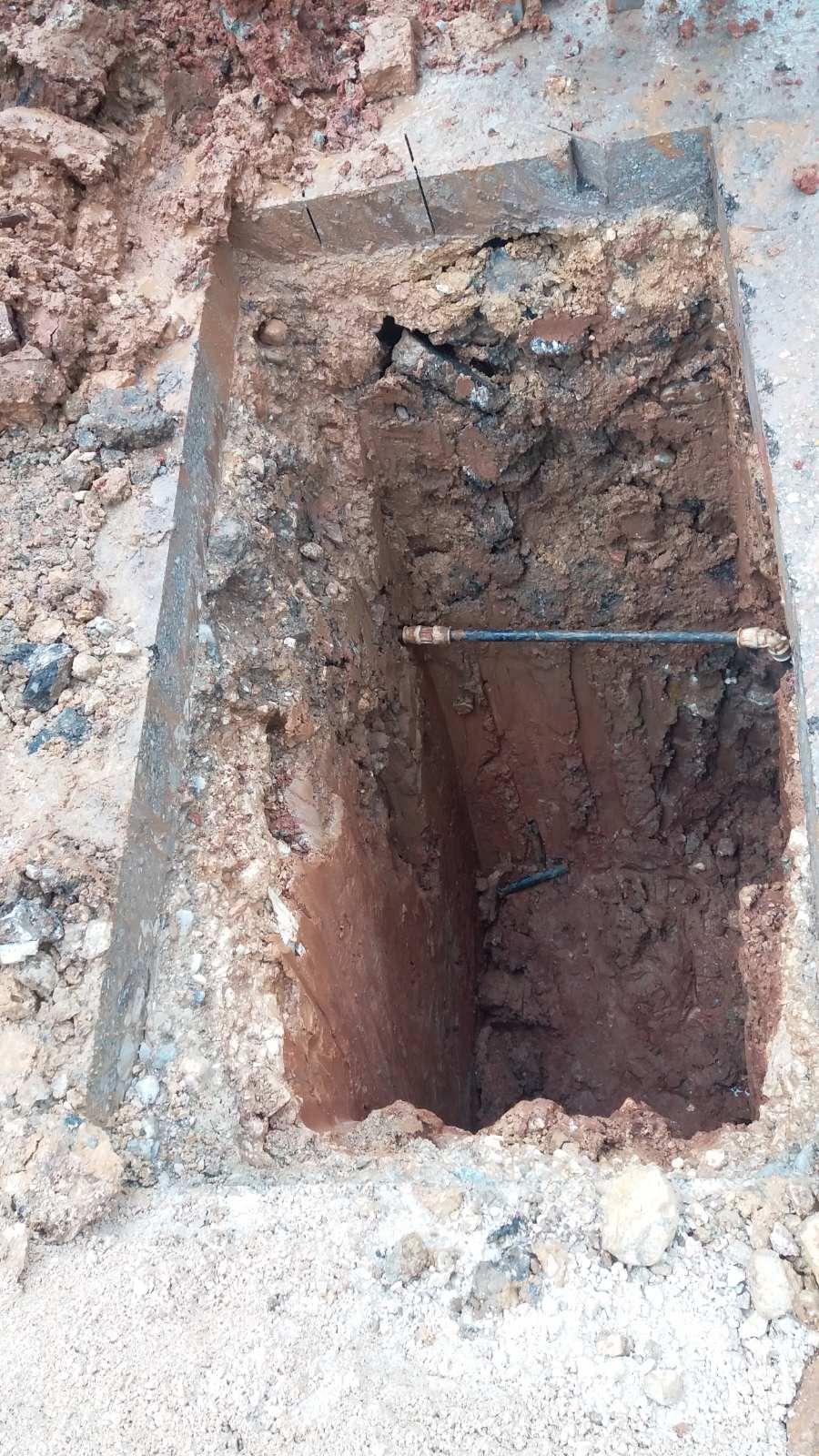 Služba za održavanje vodovodne mreže i objekata:  RADOVI NA VODOVODNOJ MREŽI