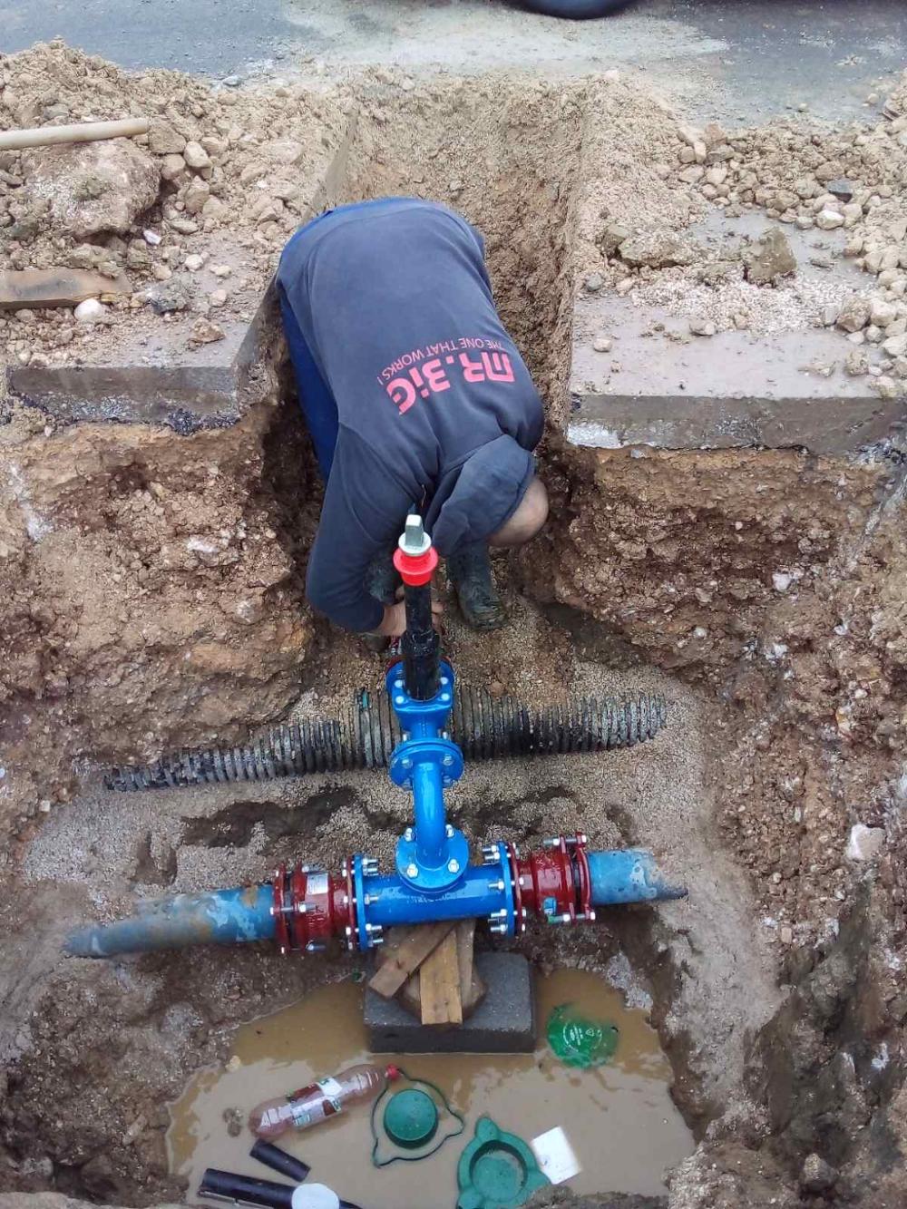 Služba za održavanje vodovodne mreže i objekata:  RADOVI NA VODOVODNOJ MREŽI