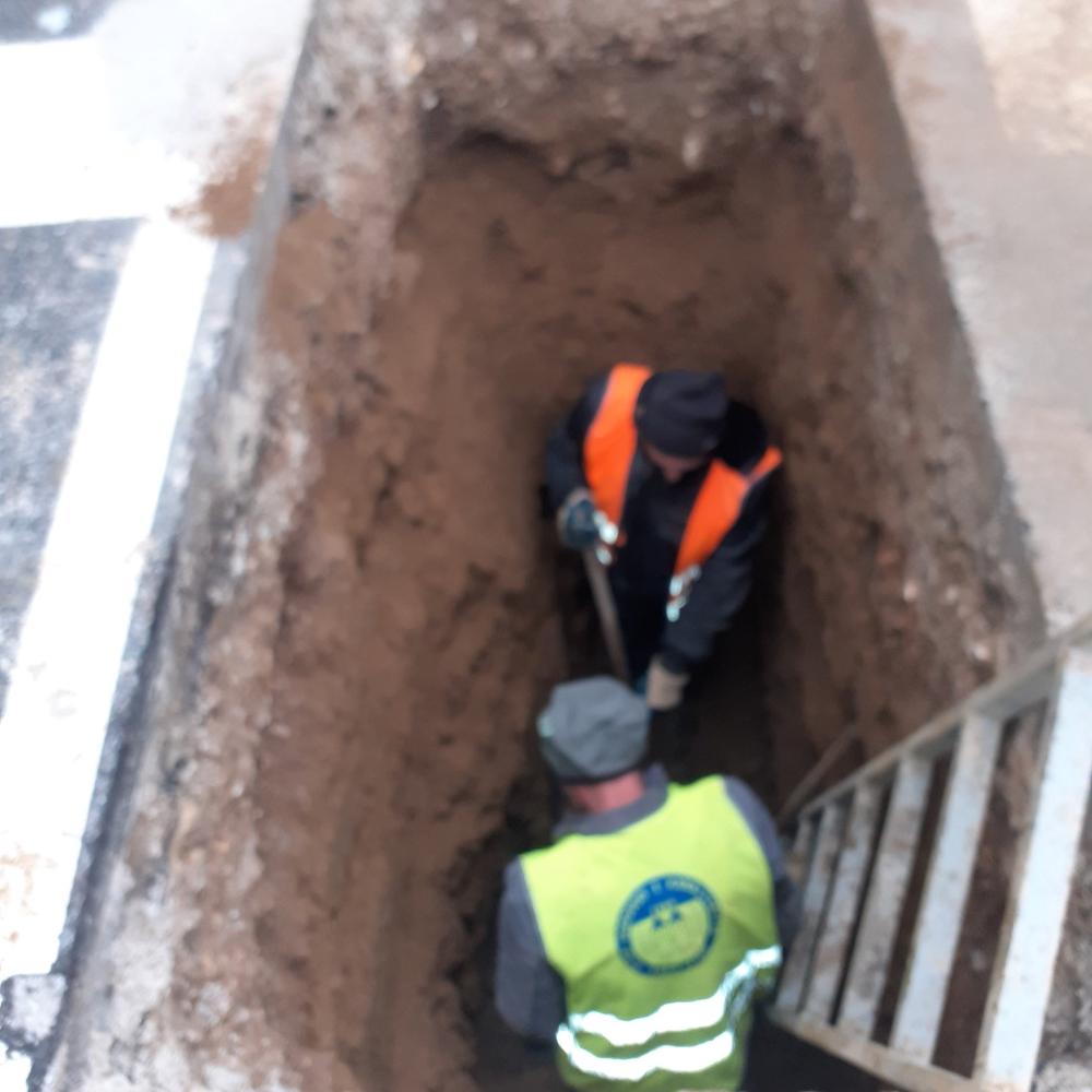 Služba održavanja kanalizacione mreže i objekata:  RADOVI NA KANALIZACIONOJ MREŽI