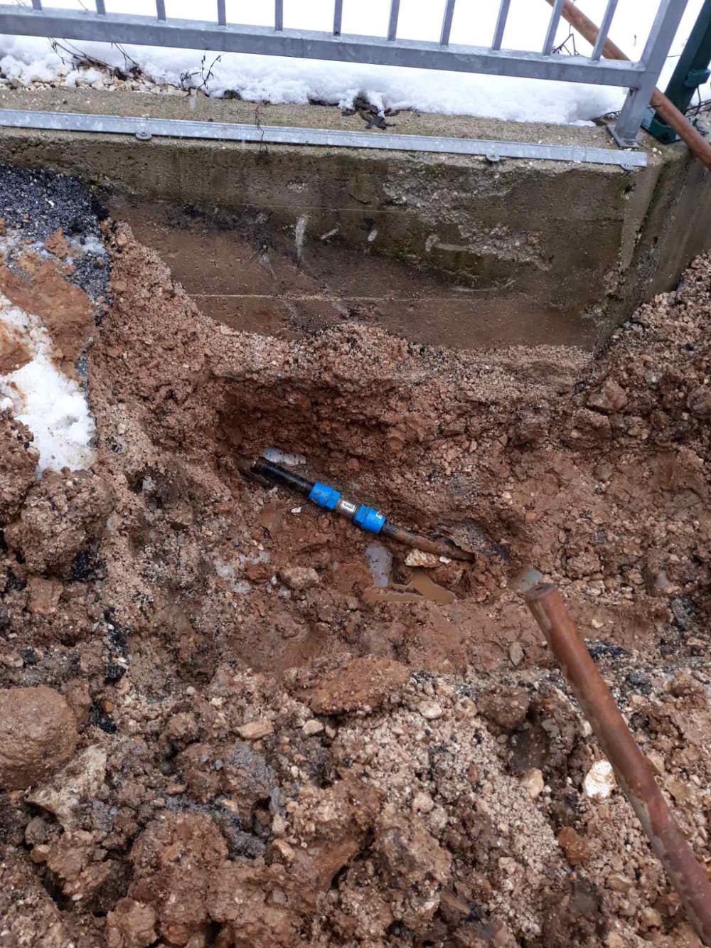Služba za održavanje vodovodne mreže i objekata:  RADOVI NA VODOVODNOJ MREŽI