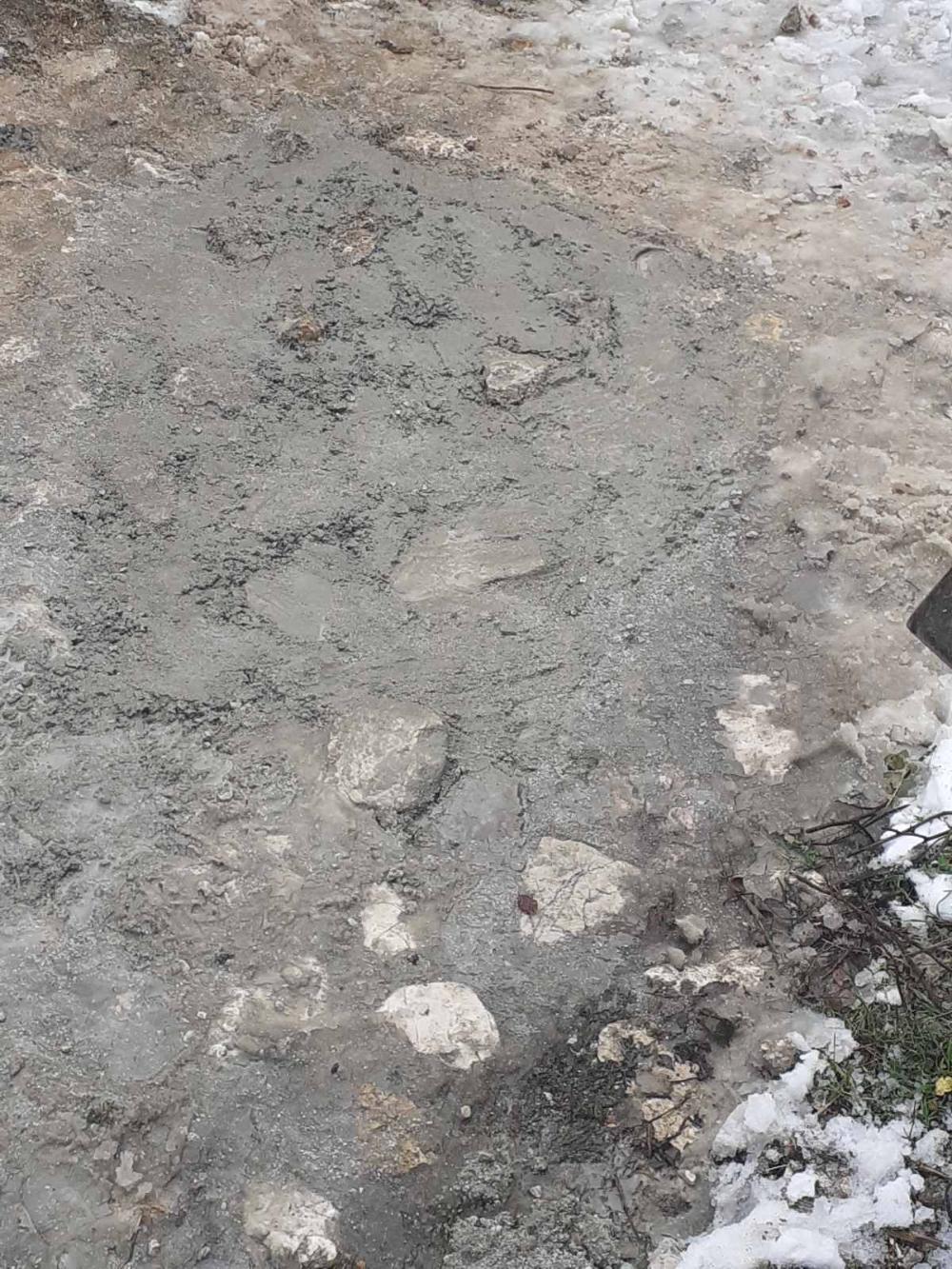 Služba održavanja kanalizacione mreže i objekata:  RADOVI NA KANALIZACIONOJ MREŽI