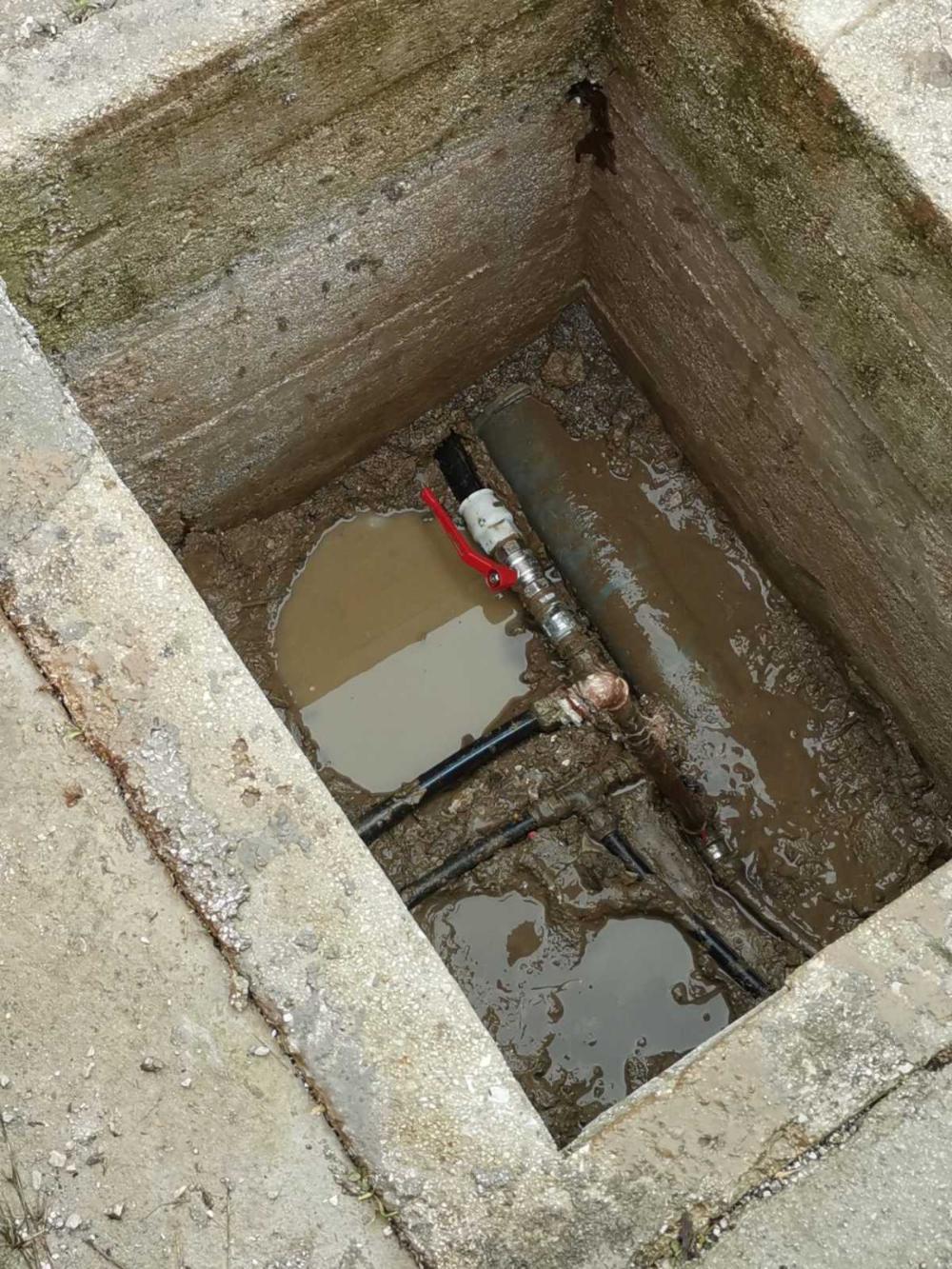 Služba za održavanje vodovodne mreže i objekata:  RADOVI NA VODOVODNOJ MREŽI