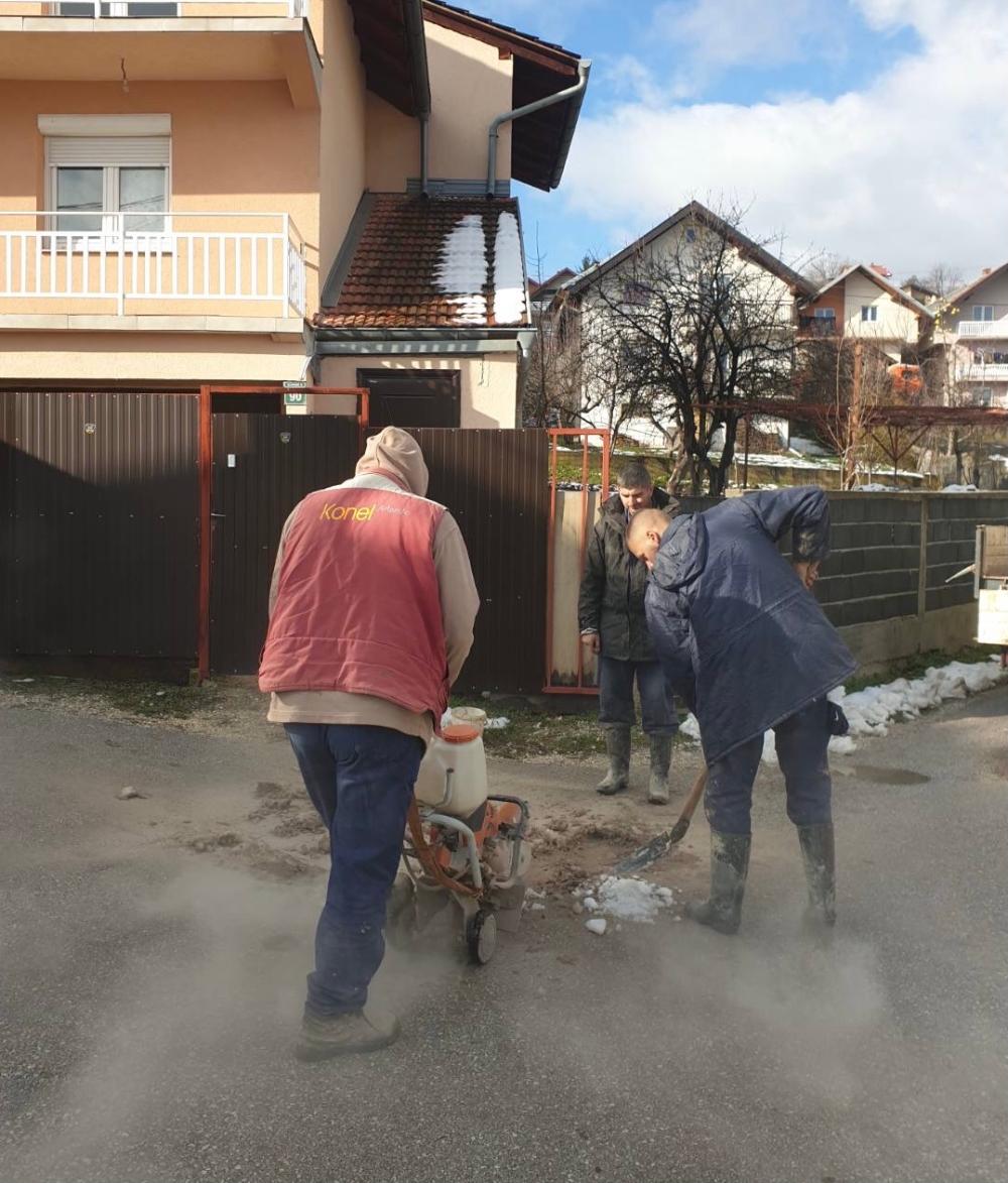Služba za održavanje vodovodne mreže i objekata:  RADOVI NA VODOVODNOJ MREŽI
