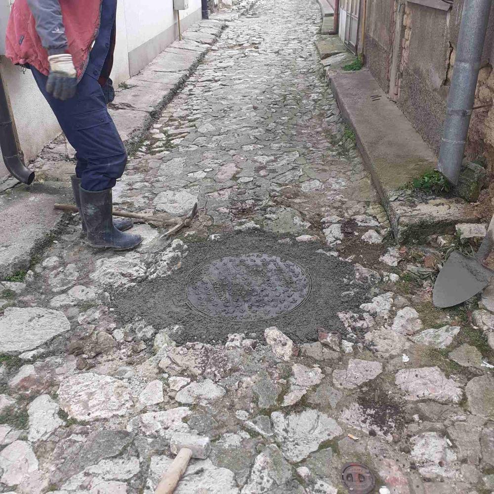 Služba održavanja kanalizacione mreže i objekata: RADOVI NA KANALIZACIONOJ MREŽI