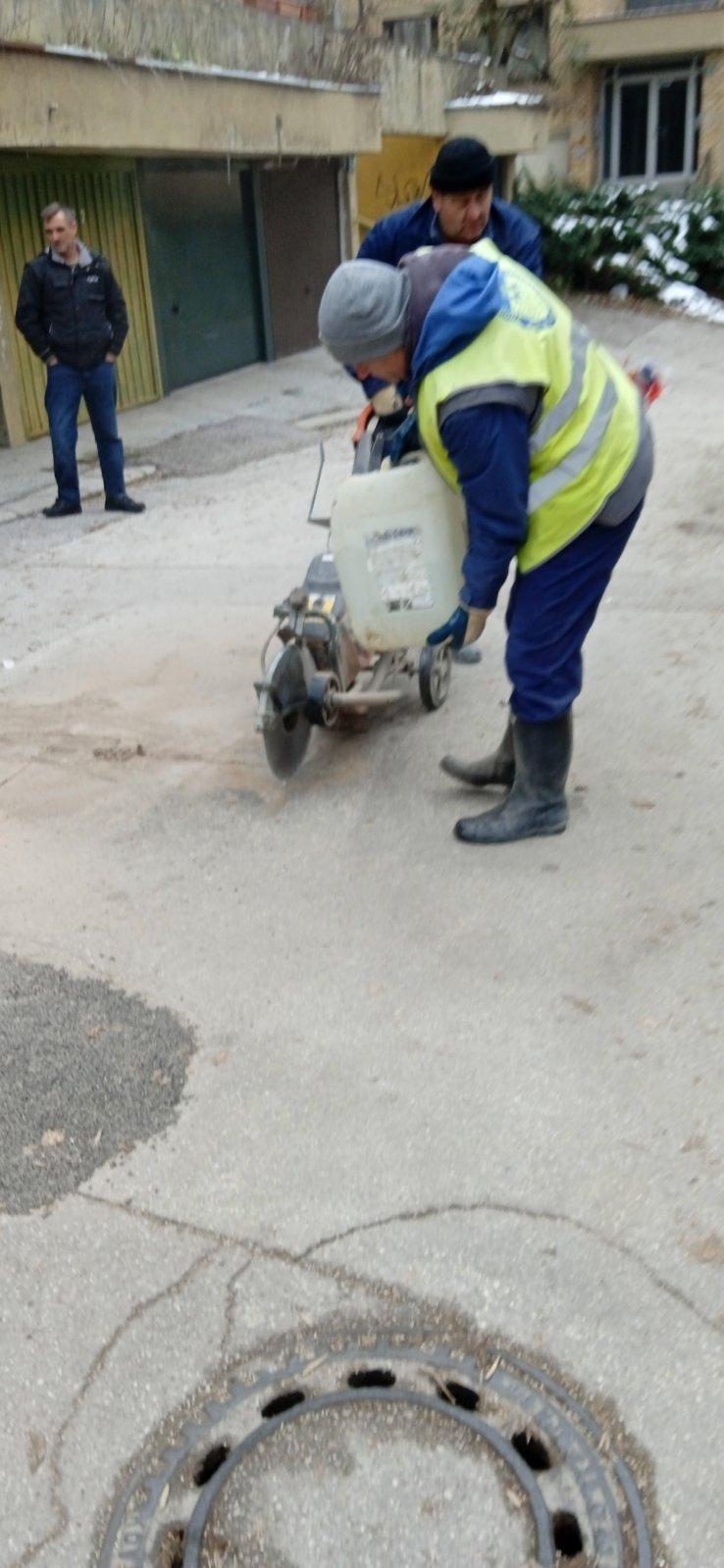 Služba održavanja kanalizacione mreže i objekata: RADOVI NA KANALIZACIONOJ MREŽI