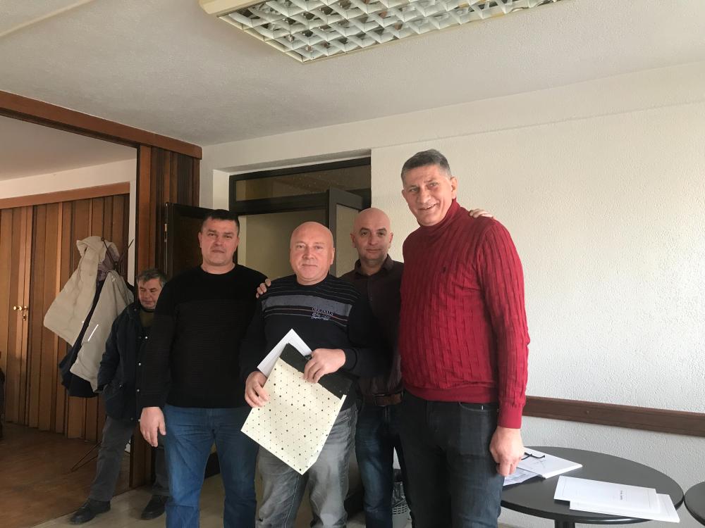 ZAHVALNICE ZA DUGOGODIŠNJI RAD U PREDUZEĆU 