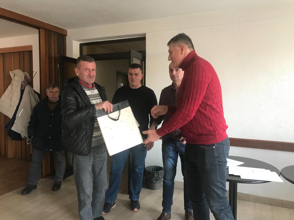 ZAHVALNICE ZA DUGOGODIŠNJI RAD U PREDUZEĆU 