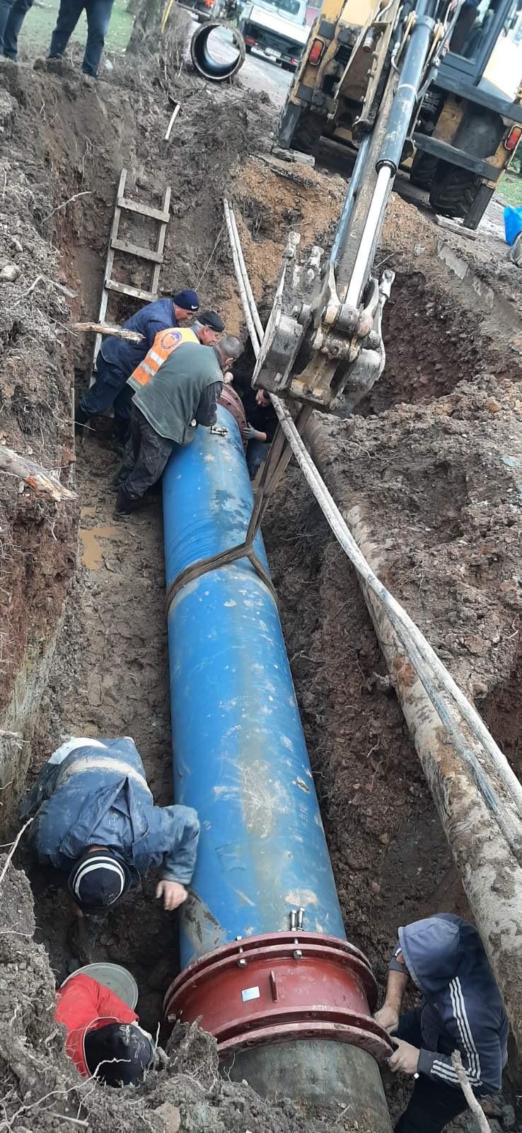 Služba za održavanje vodovodne mreže i objekata:  RADOVI NA VODOVODNOJ MREŽI