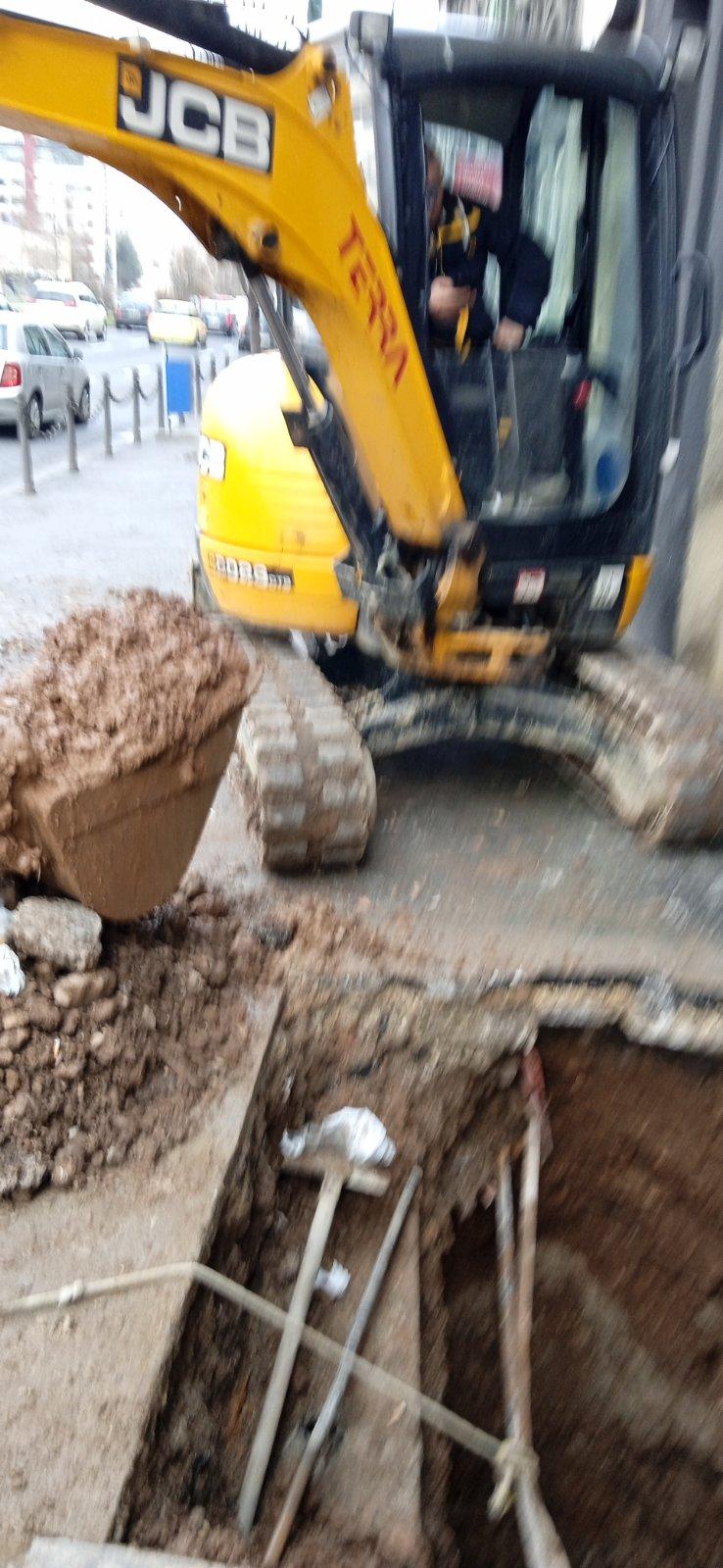 Služba održavanja kanalizacione mreže i objekata: RADOVI NA KANALIZACIONOJ MREŽI