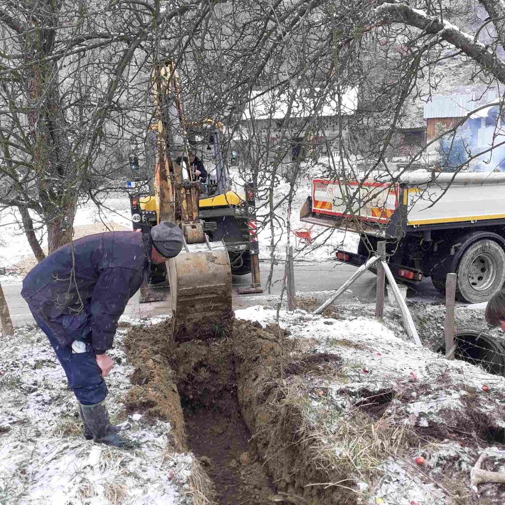 Služba održavanja kanalizacione mreže i objekata: RADOVI NA KANALIZACIONOJ MREŽI
