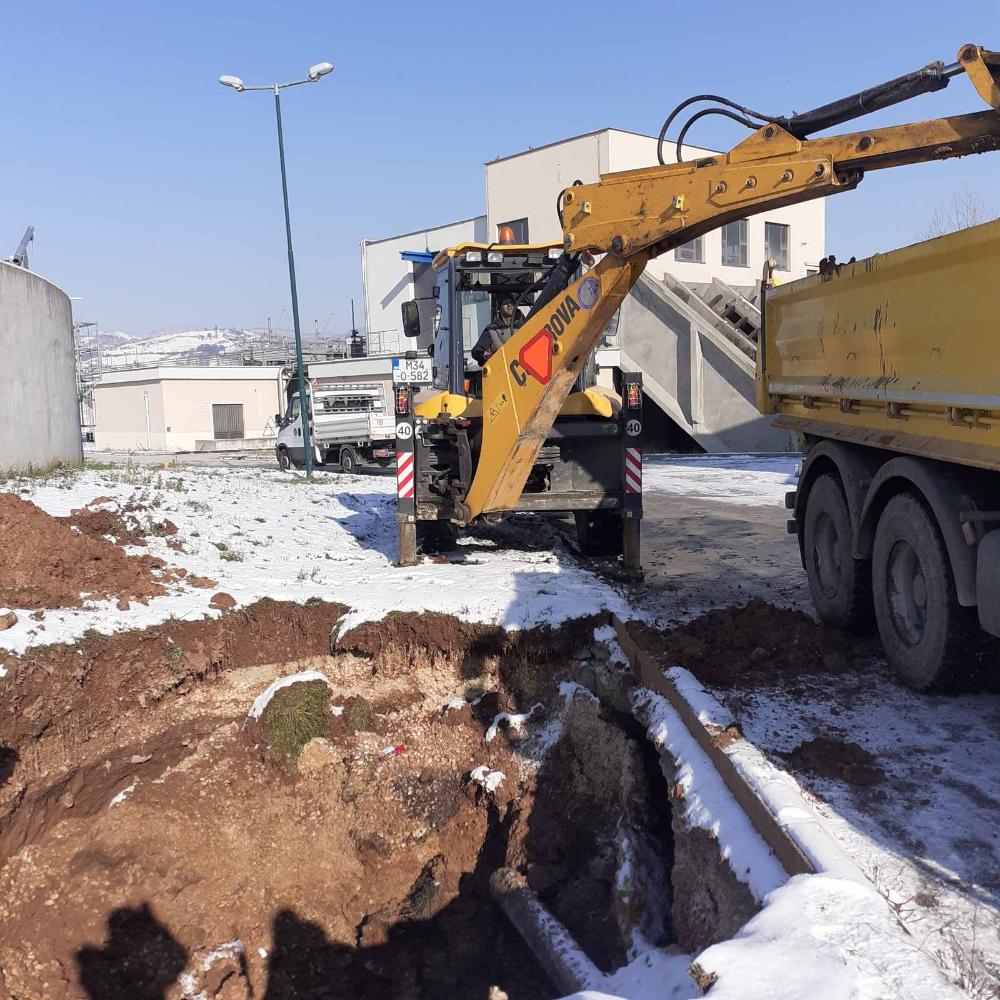 Služba održavanja kanalizacione mreže i objekata: RADOVI NA KANALIZACIONOJ MREŽI