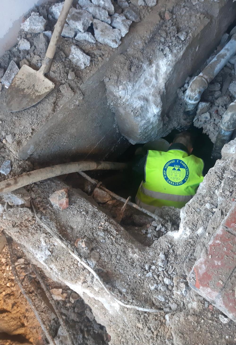 Služba za održavanje vodovodne mreže i objekata:  RADOVI NA VODOVODNOJ MREŽI