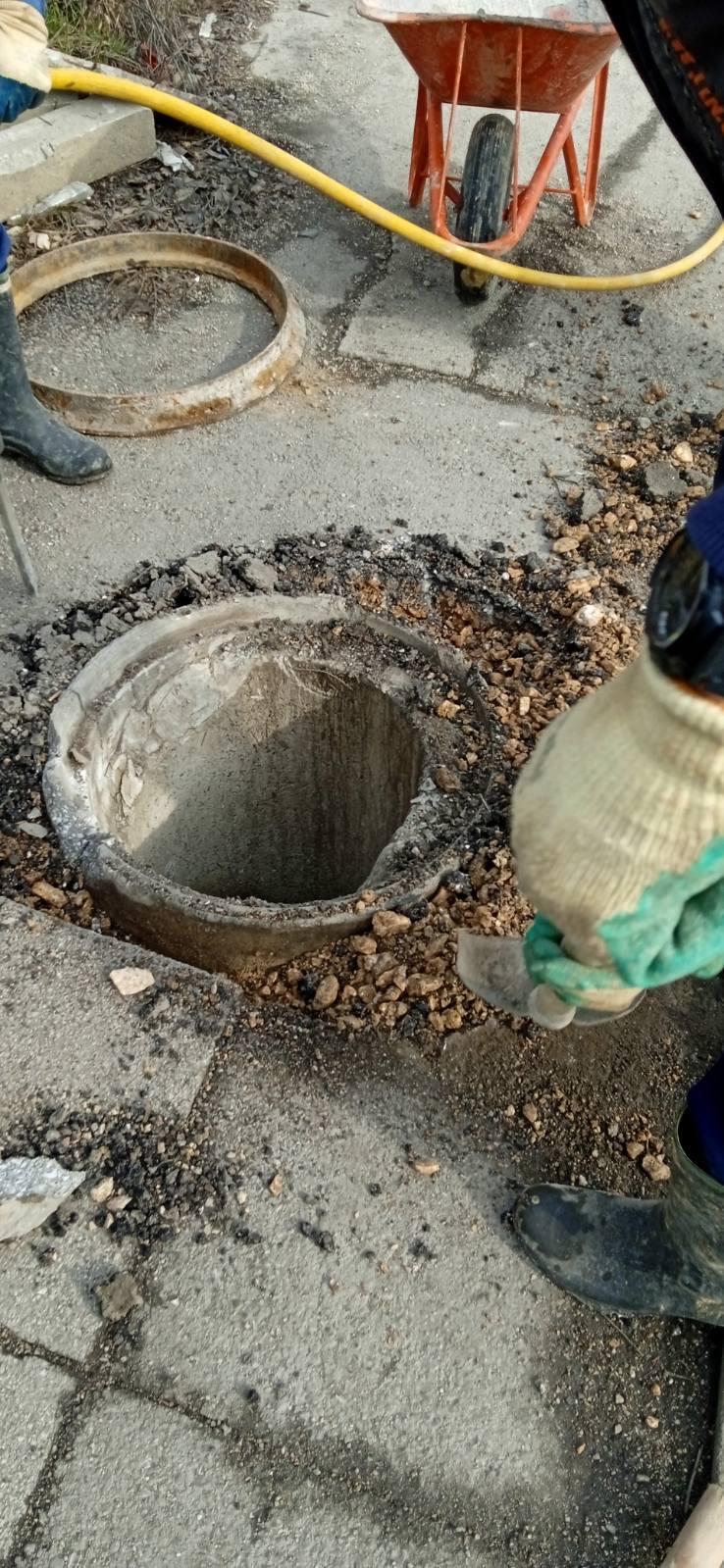 Služba održavanja kanalizacione mreže i objekata: RADOVI NA KANALIZACIONOJ MREŽI