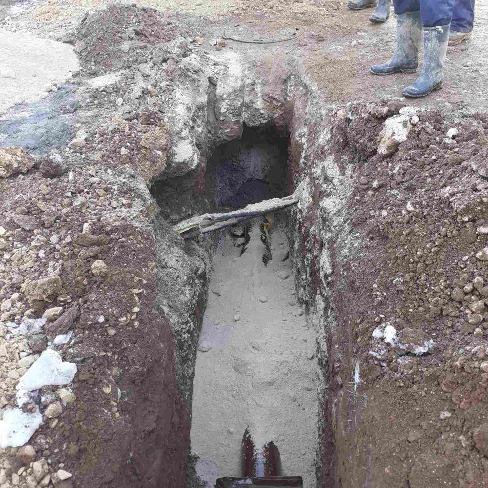 Služba održavanja kanalizacione mreže i objekata: IZRADA FEKALNIH PRIKLJUČAKA
