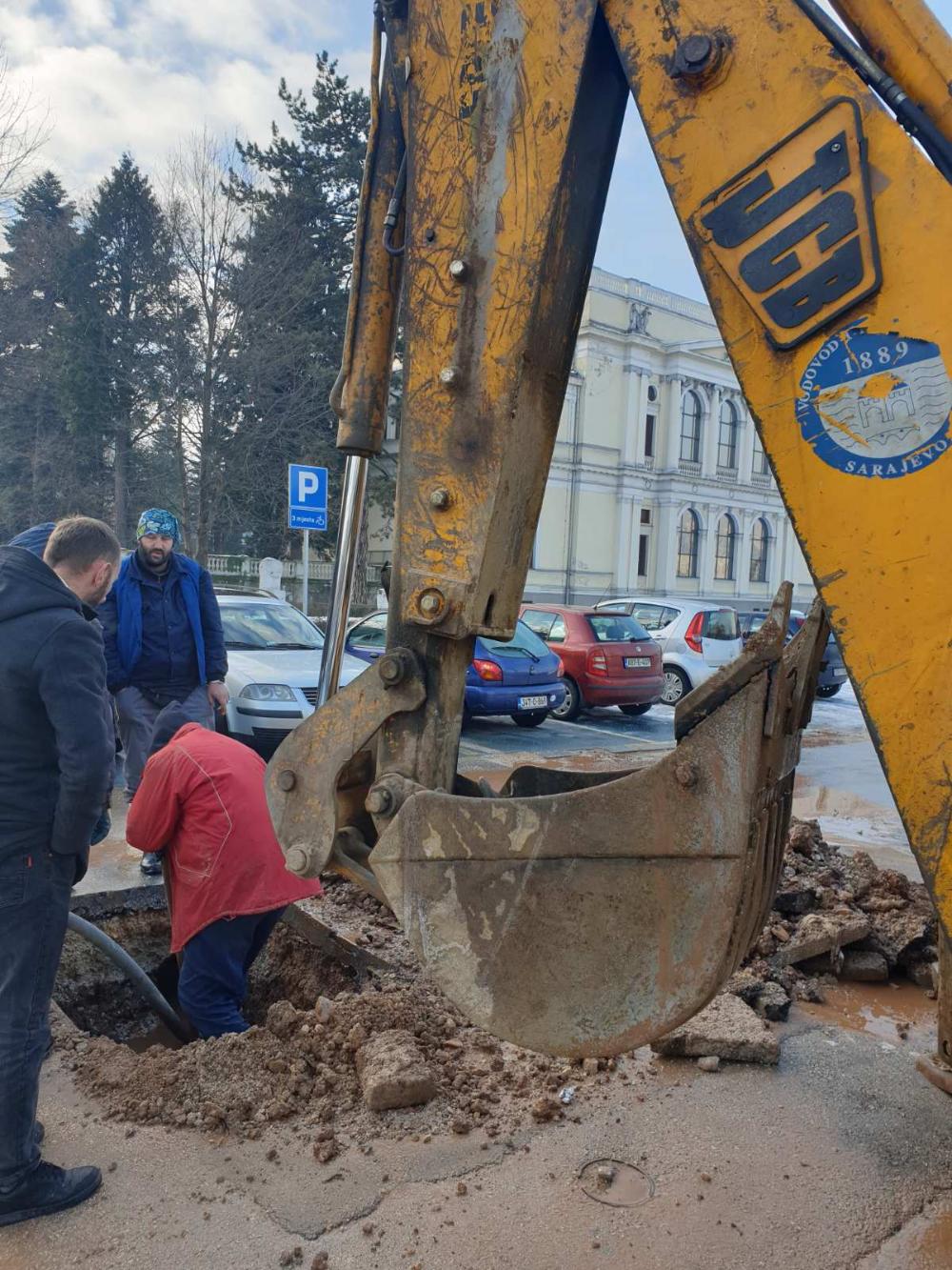 Služba za održavanje vodovodne mreže i objekata:  RADOVI NA VODOVODNOJ MREŽI