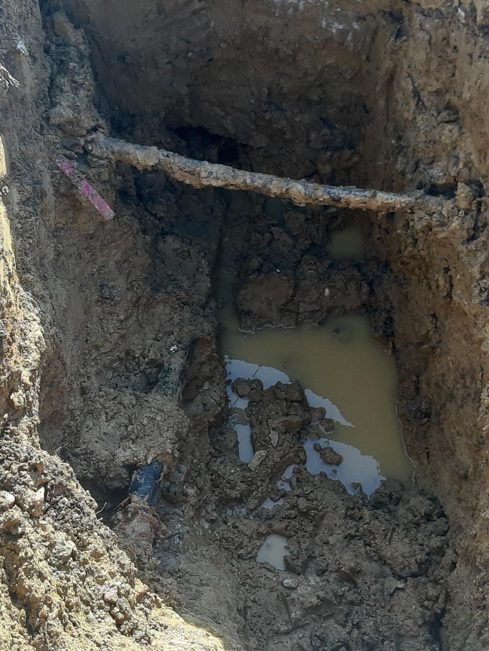 Služba za održavanje vodovodne mreže i objekata:  RADOVI NA VODOVODNOJ MREŽI