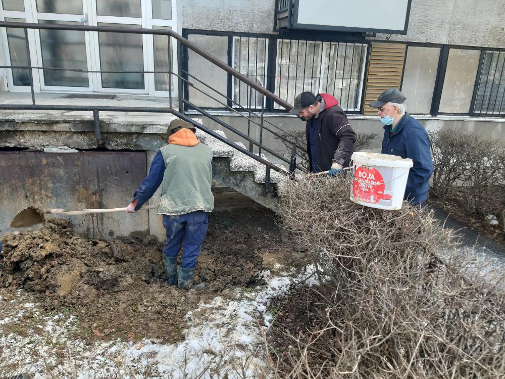 Služba za održavanje vodovodne mreže i objekata:  RADOVI NA VODOVODNOJ MREŽI